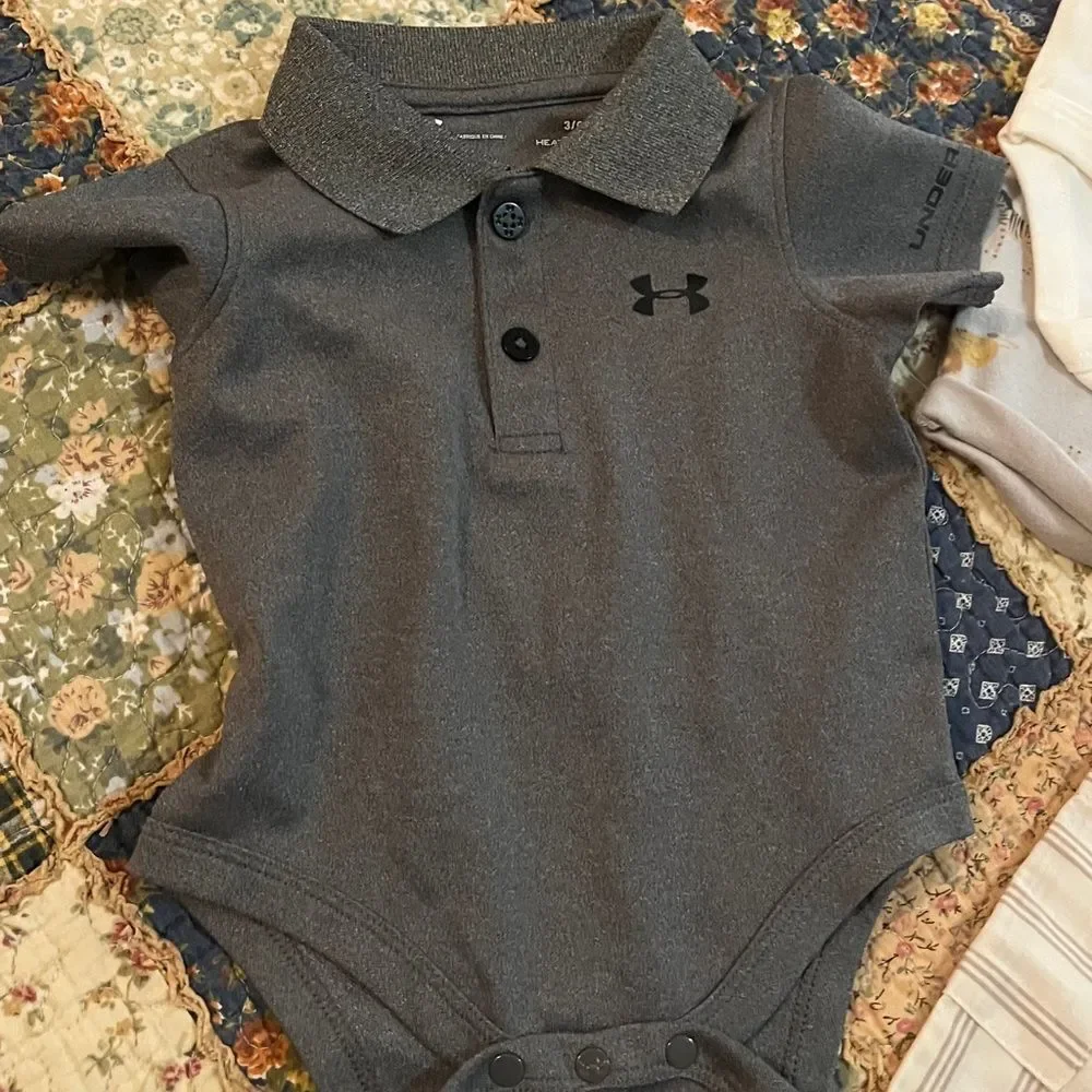 Carters baby outfits